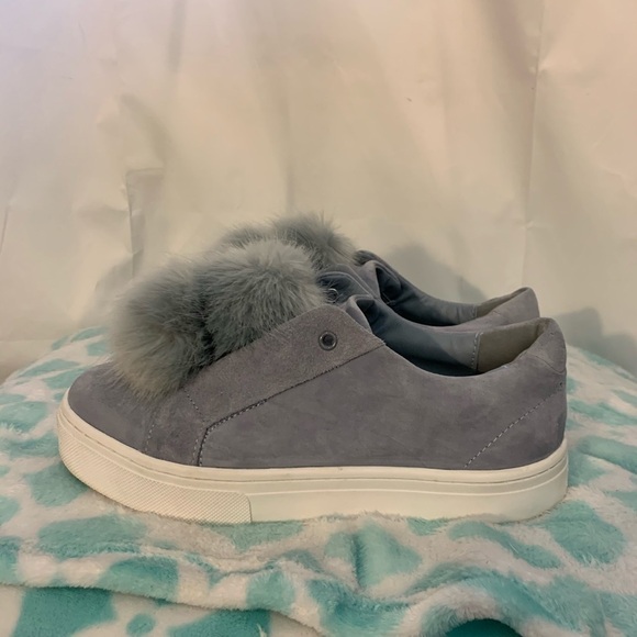 Sam Edelman Leya suede and faux fur Pom Pom 8 - Picture 1 of 7